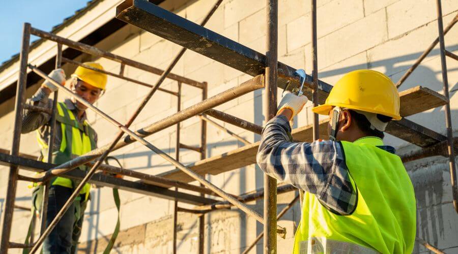 Professional fairlawn roofing services in Wolflake, IN